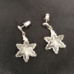 Snowflake Pierced Earrings